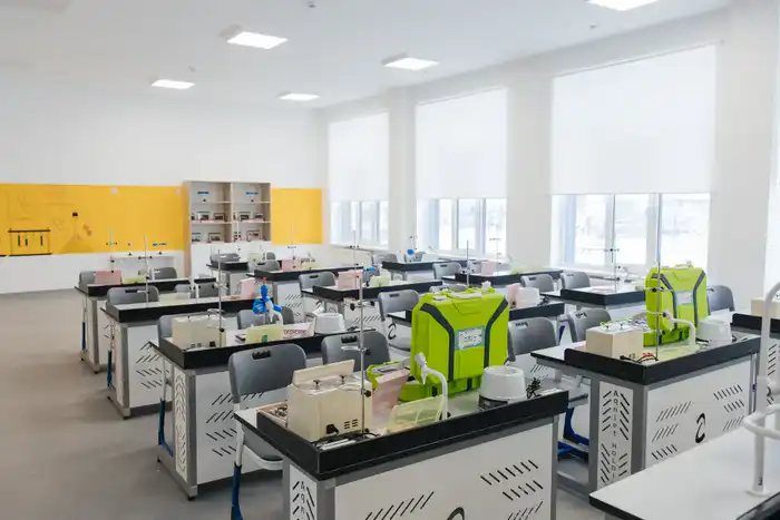 Атырау открывает новые социальные объекты: школы и медицинские учреждения для улучшения качества жизни Астане