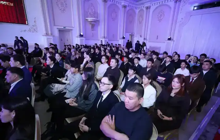 «Жас тұлпар – 2025»: награждены лучшие из молодежи Мангистау (9)