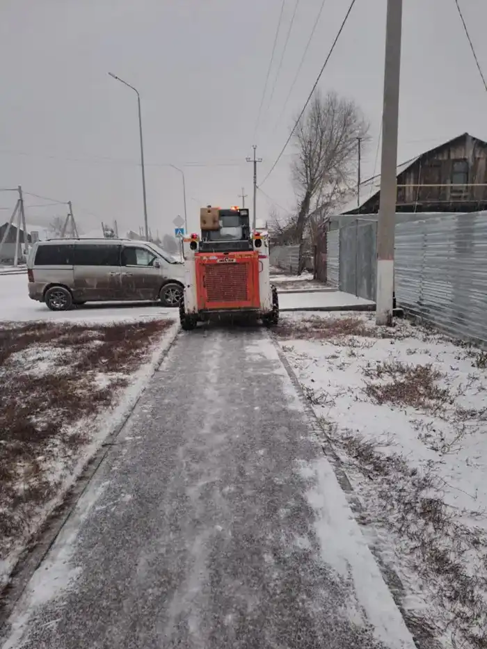 Снегопад в Астане: активизация снегоуборочных работ предотвращает транспортные заторы Астане
