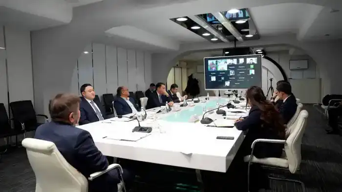 Обсуждены меры по внедрению водосберегающих технологий и охране водных объектов на заседании Общественного совета Министерства водных ресурсов и ирригации Астане