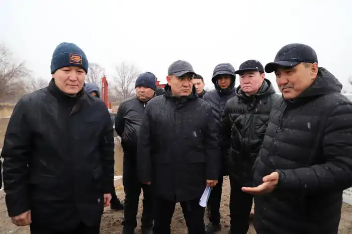 В Жамбылской области завершена первая за 40 лет механизированная очистка Фурмановского обводного канала (6)