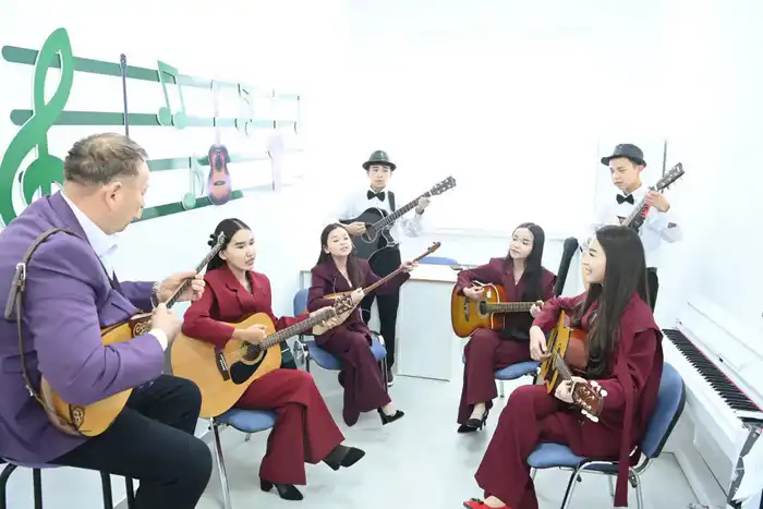 В селе Екпинды введен в эксплуатацию клуб на 100 мест (8)