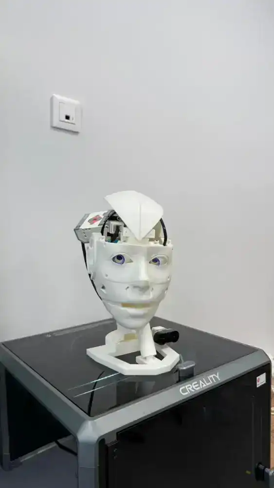 Создание робота «Дана» в школе «Келешек мектебі»: шаг к инклюзии и уверенности для детей с особыми потребностями Астане