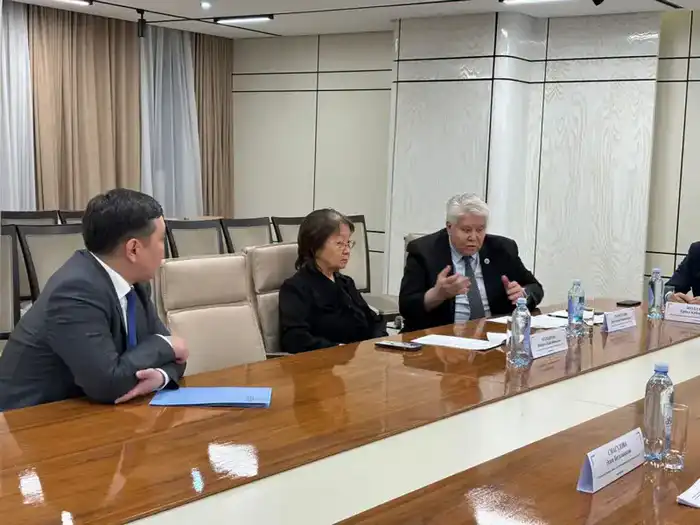 В столице состоялся совет мудрецов: наставники делятся опытом с новыми руководителями Астане