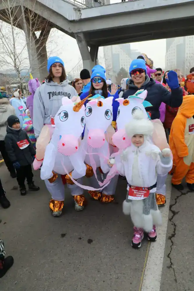 Семейный забег в Алматы: шаг за шагом к единству и здоровью Астане