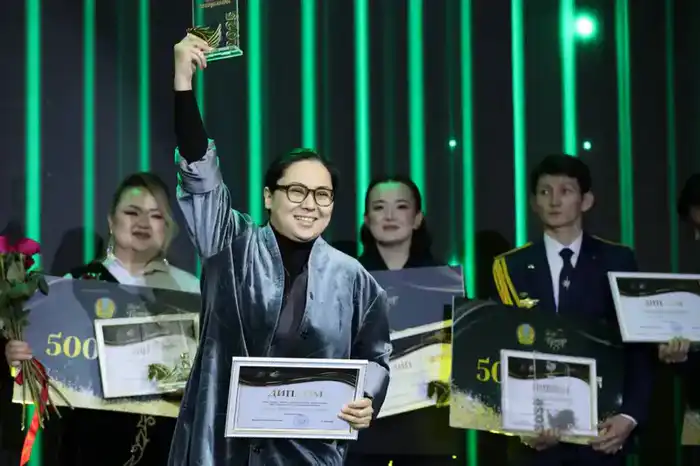 «Жас тұлпар – 2025»: награждены лучшие из молодежи Мангистау (4)