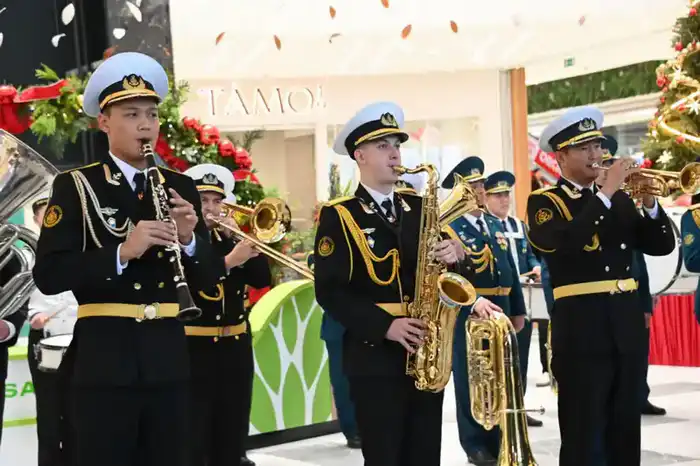 Патриотическая акция в Актау: молодежь поддерживает призыв в армию Астане