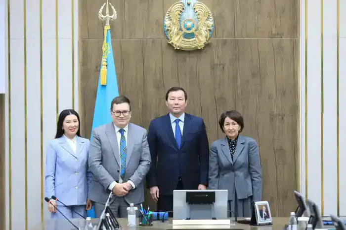 В Актобе обсудили совместные образовательные и научные проекты с международными университетами (4)