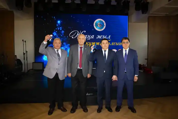 В Алматинской области открыты 38 новых медицинских учреждений и поступило 347 единиц техники для улучшения здравоохранения в 2025 году Астане