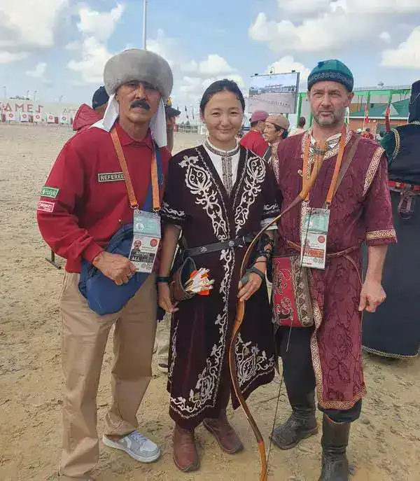 Балхашского тренера по стрельбе из лука признали одним из лучших в стране (2)