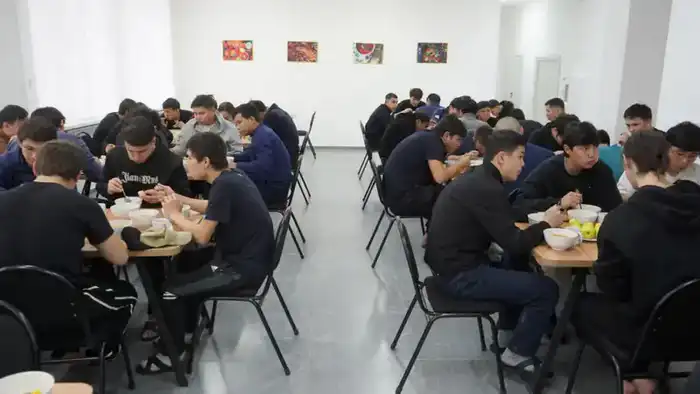 В Алматы открыли новый городской сборный пункт для призывников (2)