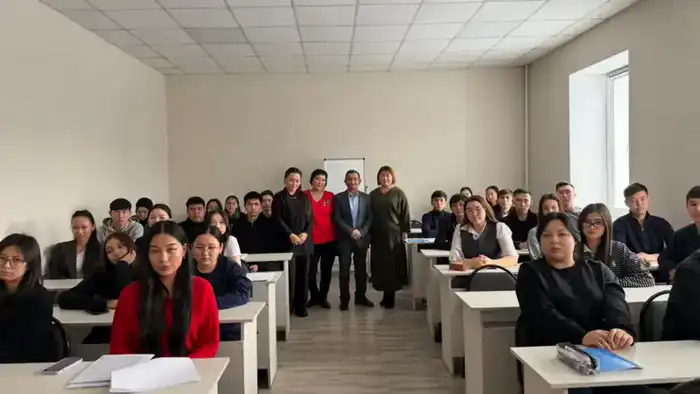 Диалог поколений: участники Декабрьских событий рассказали молодежи о пережитом (3)