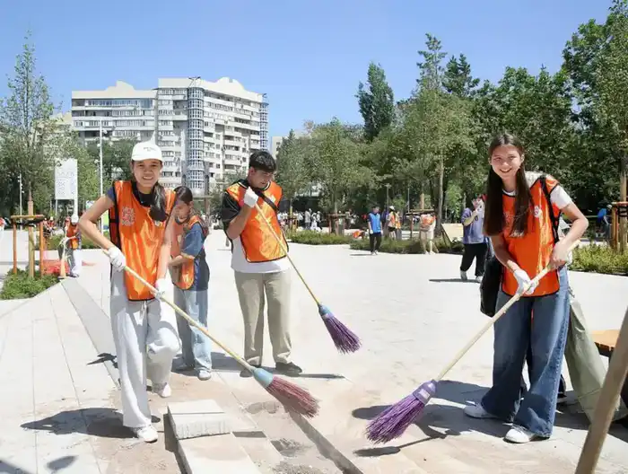 В Алматы завершились свыше 500 экологических мероприятий, собравших 200 тонн мусора и охвативших более 570 тыс. молодых людей. Астане