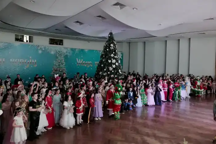 Поздравления для детей в Кокшетау на ёлке Астане