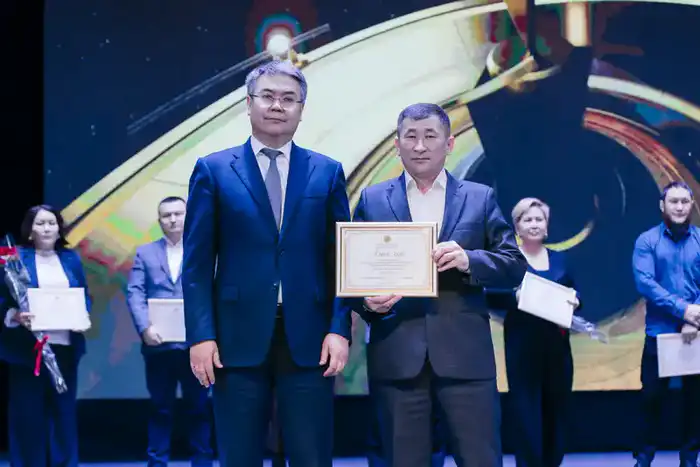 В Атырау состоялась церемония награждения победителей регионального конкурса «Предприниматель года-2025» (4)