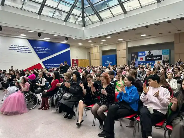 Инклюзивный творческий фестиваль «Жүректен жүрекке» для детей с особыми потребностями (3)