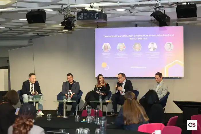 Университеты перед вызовом ИИ: Казахстан присоединяется к глобальному движению за будущее образования (7)