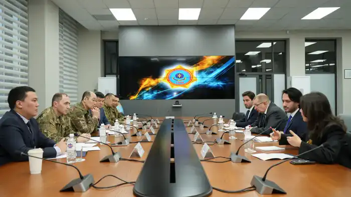 В Астане состоялась встреча вице-министра по чрезвычайным ситуациям РК с Главой Офиса программ ОБСЕ (3)