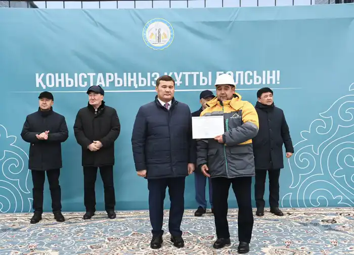 Кызылординцы получили ключи от новых квартир в канун Нового года (5)