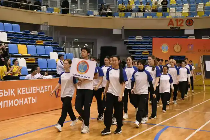 В Астане стартовал зимний чемпионат Казахстана по стрельбе из лука (6)