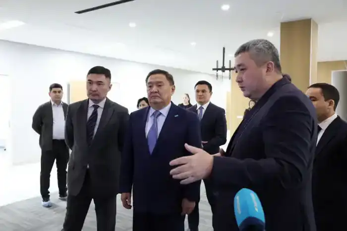 В Косшы завершается строительство поликлиники на 1000 посещений в сутки (6)