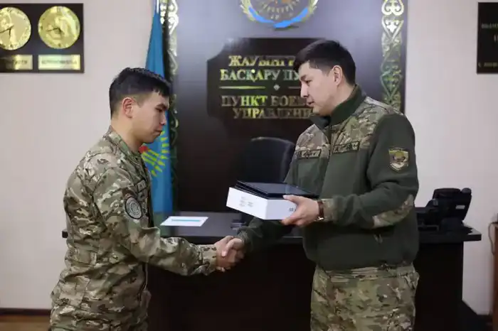 Военные воспитатели Национальной гвардии тестируют уникальное мобильное приложение (2)