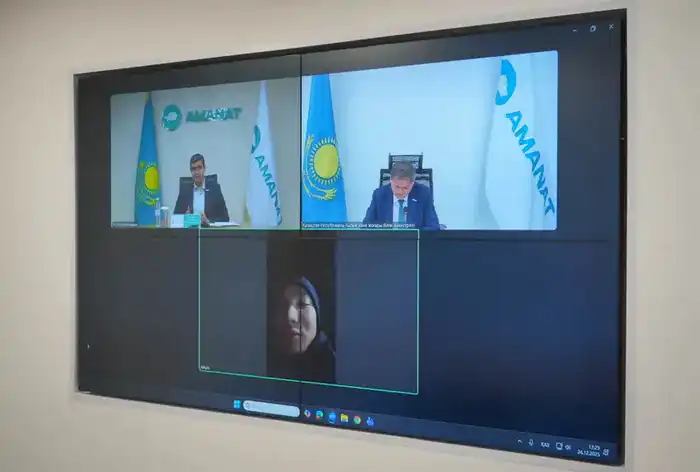 Министр науки и высшего образования РК обсуждает будущее образования с гражданами Астане