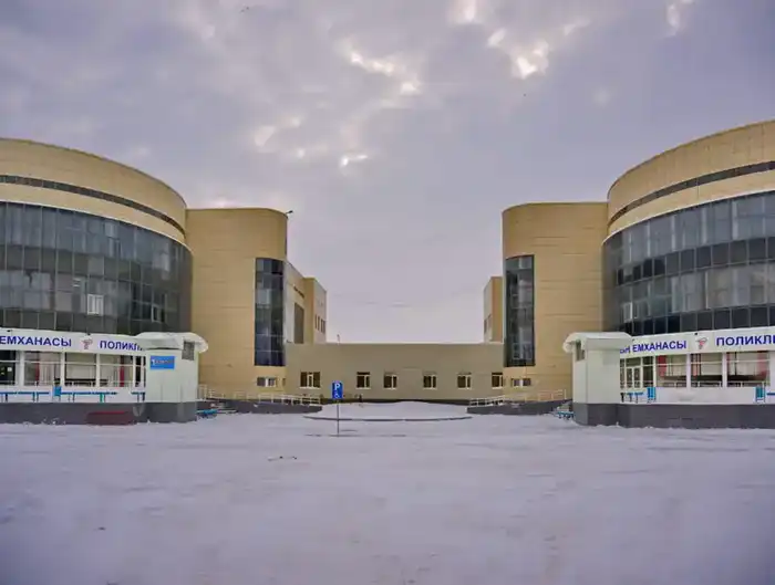 Аким Павлодарской области проверил реализацию инфраструктурных проектов в Аксу (8)