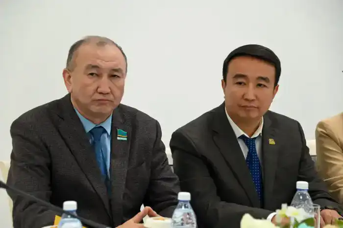 Министерство обороны заключило меморандум с Клубом главных редакторов (4)