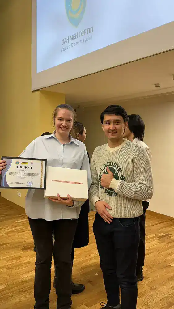 Конкурс 'Esirtkisiz Elorda' в Астане: инициативы молодежи против наркомании Астане