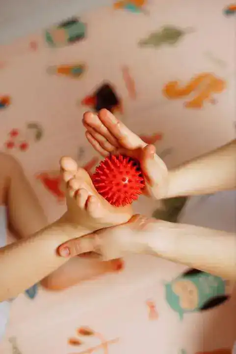 Каждый ребенок — звезда: 125 тысяч маленьких жизней получили шанс на свет в 2025 году Астане