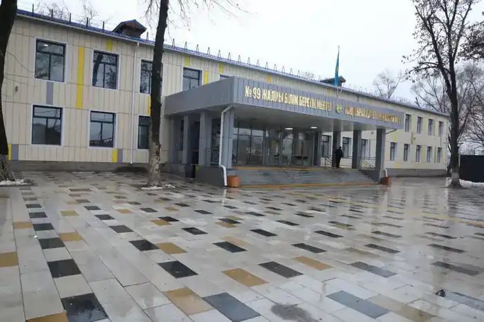 В Алматы состоялось техническое открытие объектов образования (7)