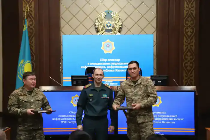 В МЧС проведен сбор-семинар сотрудников информатизации, цифровизации и связи (10)