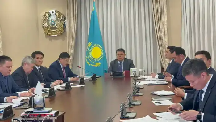 Канат Бозумбаев: Абай в новом свете социальных объектов! Астане