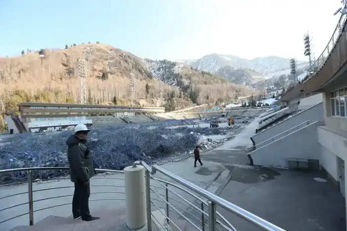 Алматы: каток и стадион в новом формате! Астане