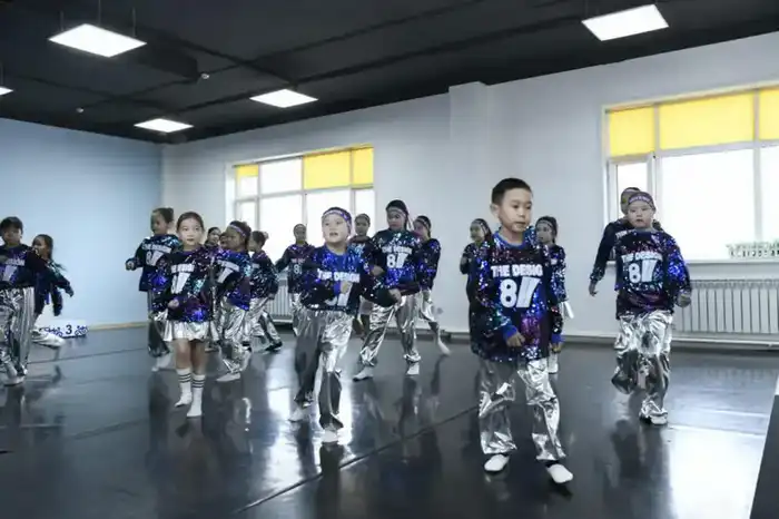 День Независимости: соревнования для отцов и их детей провели в Астане (4)