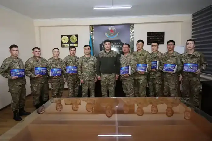 Военные воспитатели Национальной гвардии тестируют уникальное мобильное приложение (3)