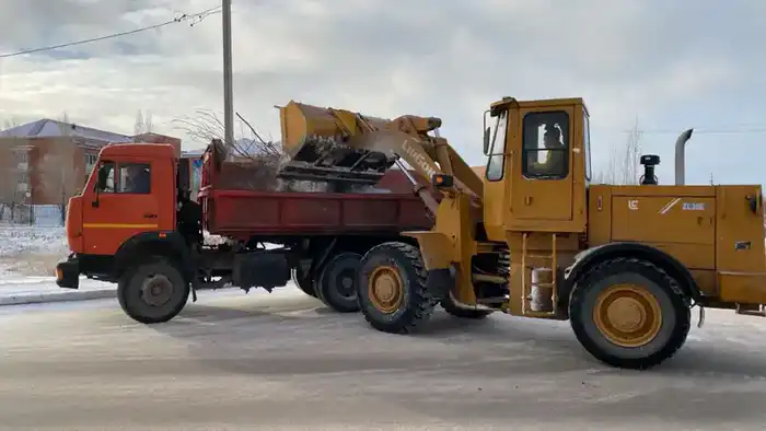 Астана в снежном плену: 1200 машин на службе! Астане