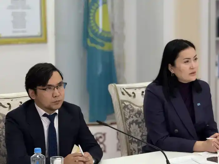 Символы и гордость: семинар в Астане стартует! Астане