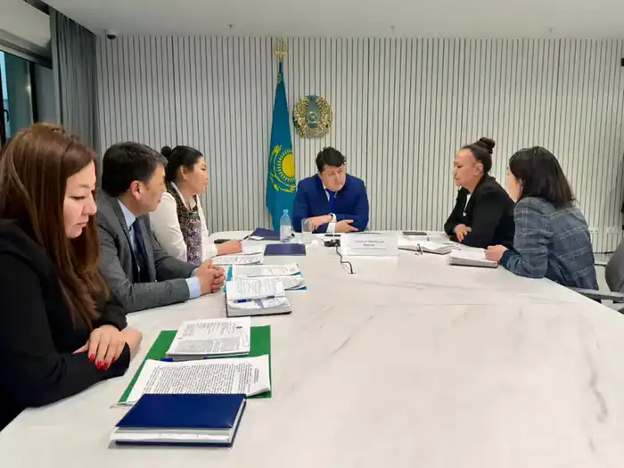 Вице-министр юстиции Даниель Ваисов провёл приём граждан. Астане