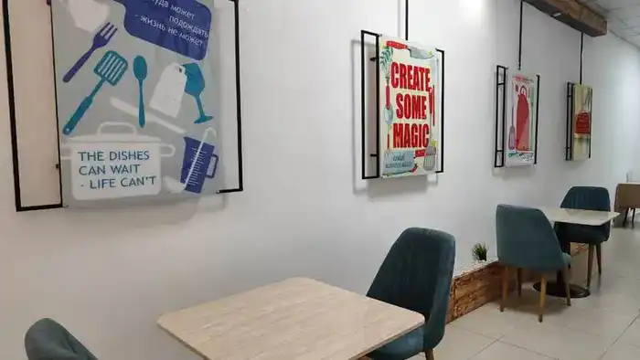 Студенты Карагандинского колледжа питания и сервиса начинают практическую подготовку в новом бистро Астане