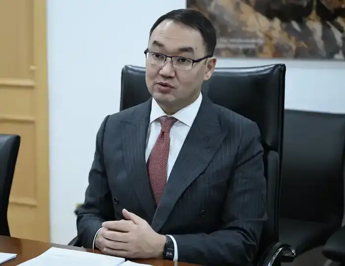 Казахстан и Всемирная организация здравоохранения обсуждают совместные меры по улучшению здоровья населения Астане