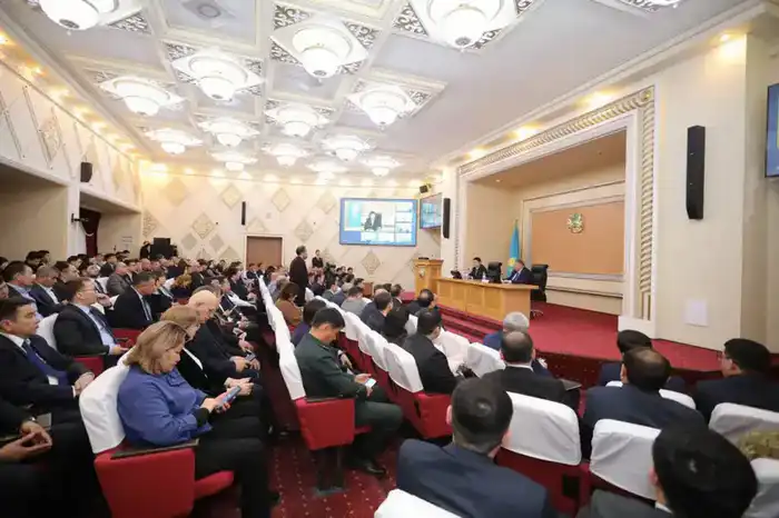 На сессии маслихата обсудили направления развития Мангистау на 2026–2028 годы (4)