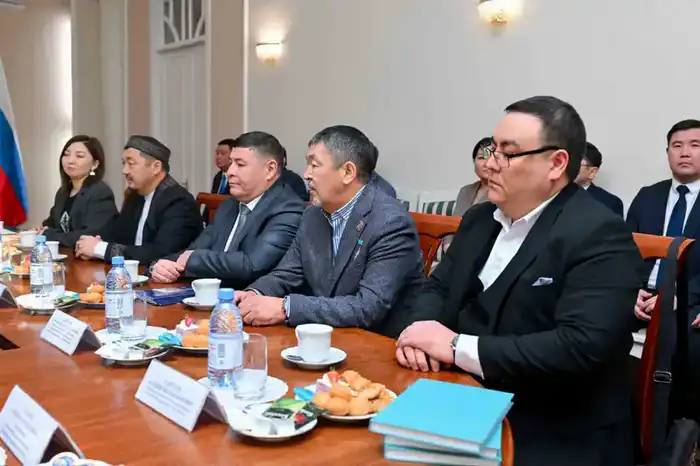 Казахская диаспора в Омске: новые горизонты сотрудничества! Астане