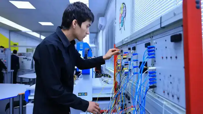 Новые специальности: от графики до мяса в колледжах! Астане