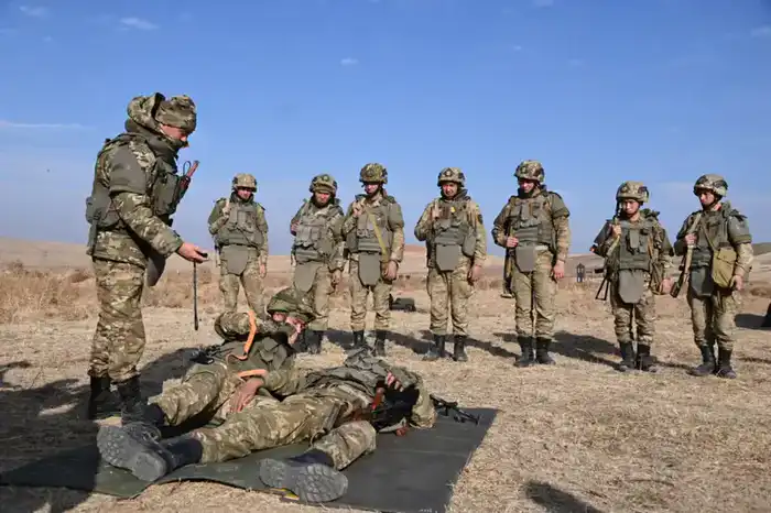 В Вооруженных силах началась подготовка военнослужащих по специальности (6)