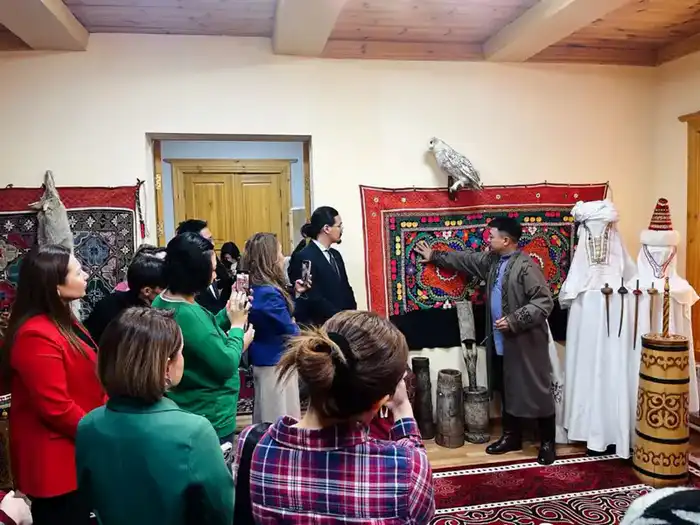 В Астане открылся новый музей искусств (6)