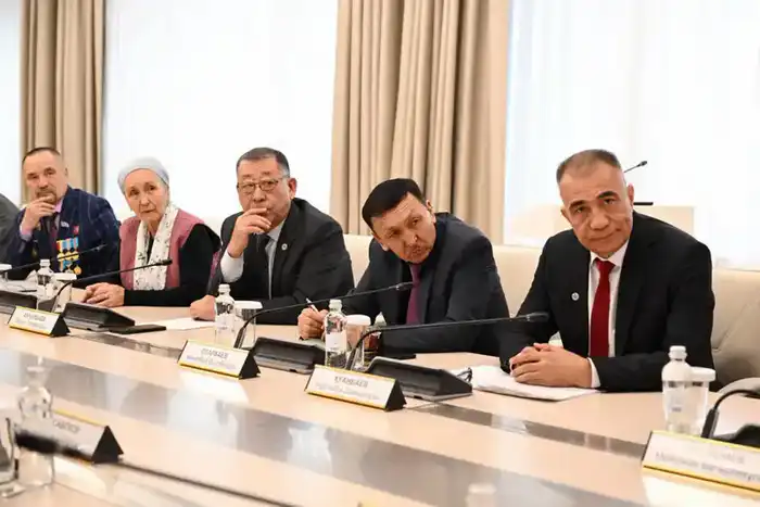 Встреча акима с участниками декабрьских событий Астане