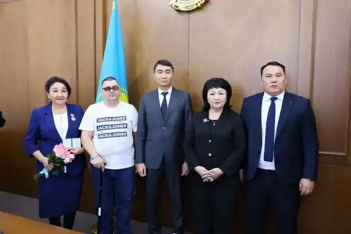 Здравоохранение Ұлытау: медали за здоровье региона! Астане