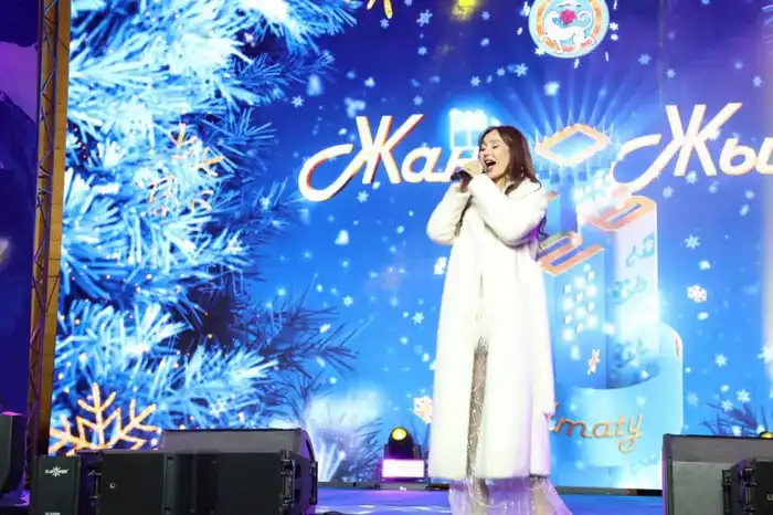 Добродушие казахстанцев на новогоднем шоу Алматы для туристов из Дубая Астане